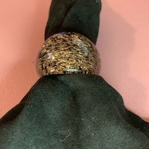 Beautiful gold and black sparkling glass ring